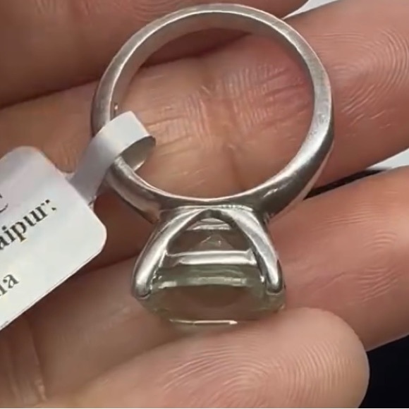 925 Sterling Silver and 5 ct oval Green Quartz size 7 ring - Picture 6 of 7